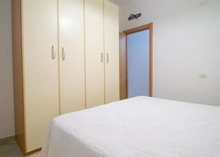 Residenza La Pineta אורוסיי