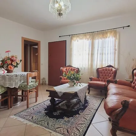 Residenza La Pineta Holiday home Orosei